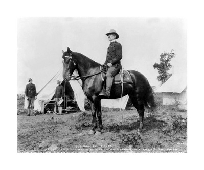 05 - Robert Huntington and 