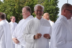 deacons/254-3584.JPG