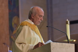 deacons/254-3710.JPG